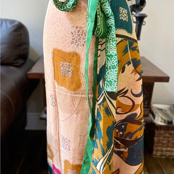 ✅ New “Kariza” 3 in-1 Irreversible Sarong/Cover up - Picture 3 of 4